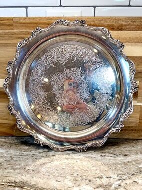 International Silver Co. Wilcox Silver‑Plated Platter | Round ✨ American Rose
